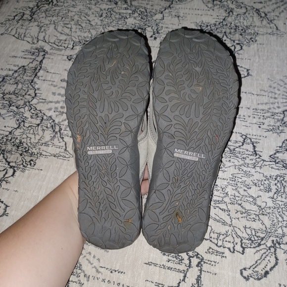 Merrell Sandals - Picture 2 of 4